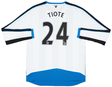Newcastle United Home Shirt 2015/16